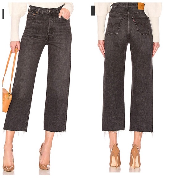 Levi's Denim - Levi’s Ribcage Straight Cropped Gray Jeans REVOLVE